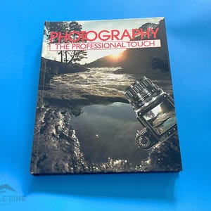 Photography The Professional Touch 1986 Hardcover Guide by Michael Beazley Vintage | coffee table book | Vintage photography book retro