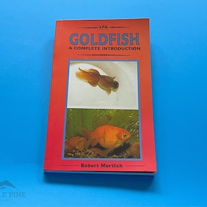 Vintage 1987 Goldfish Care Book Robert Mertlich TFH Publications A Complete Introduction Guide to Goldfish Breeding vintage children&#39;s book