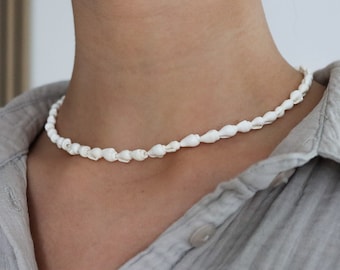 small shells - zarte Kette / Choker aus echten Wellhorn Muscheln - Edelstahlverschluss  - handgemacht - das perfekte individuelle Geschenk