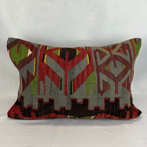 Turkish Kilim Pillow, 16 x 24 Pillow, Oushak Pillow, Lumbar Pillow, Kilim Cushion Cover, Organic Pillow Cover, Turkish Pillow, Throw Pillow