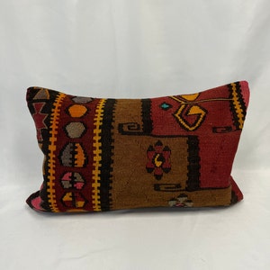 Turkish Kilim Pillow, 16 x 24 Pillow, Oushak Pillow, Lumbar Pillow, Kilim Cushion Cover, Organic Pillow Cover, Turkish Pillow, Throw Pillow
