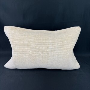 Turkish Rug Pillow, 15 x 23 Pillow, Oushak Pillow, Lumbar Pillow, Rug Cushion Cover, Organic Pillow Cover, Turkish Pillow, Throw Pillow