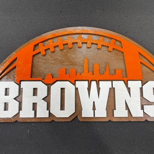 Cleveland Browns Football Sign – Hand-Painted Wooden Wall Art, 2-Layer Skyline Design