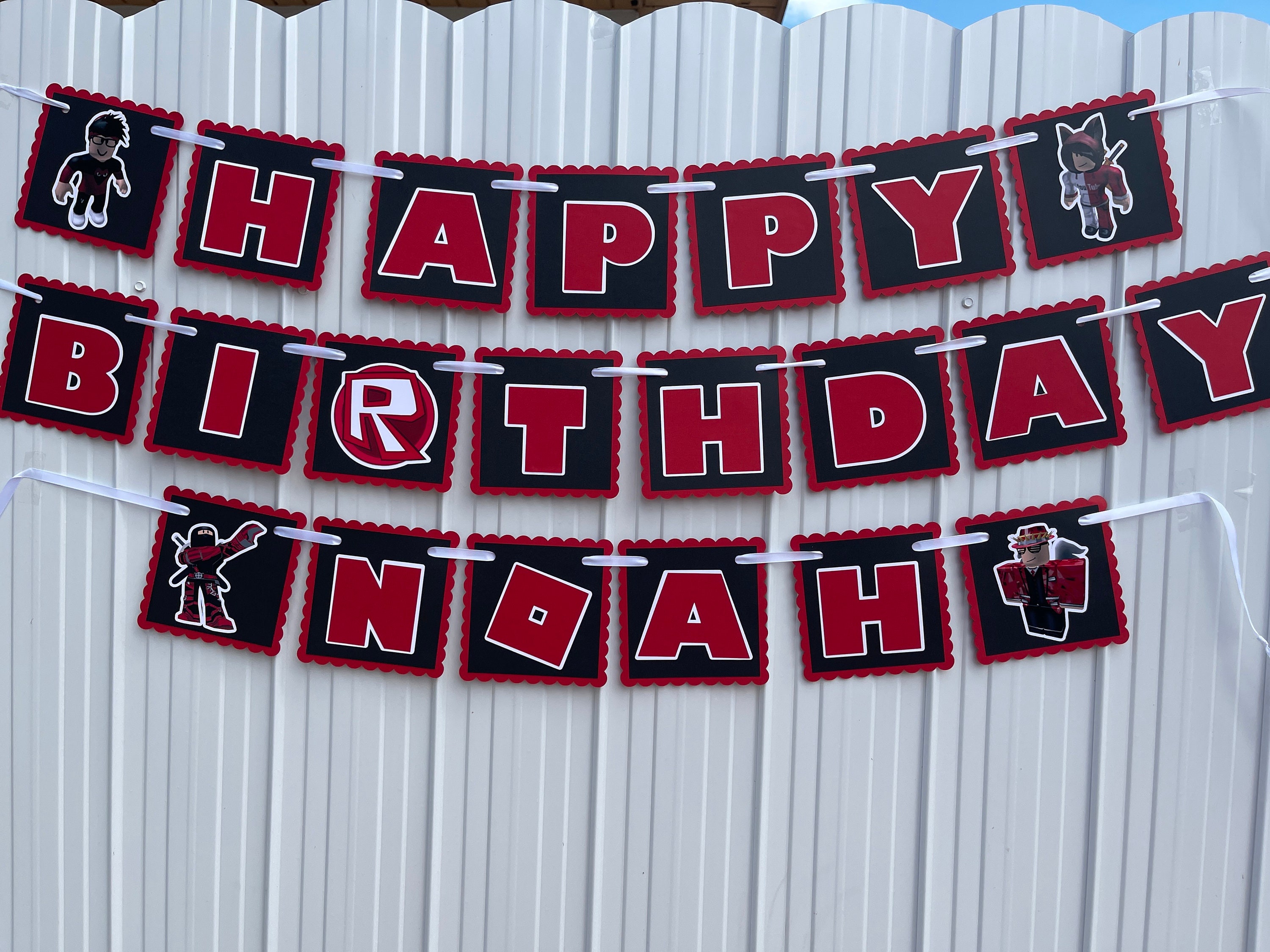 Roblox BedWars Birthday Banner Personalized Party Backdrop Decoration –  Ediblecakeimage