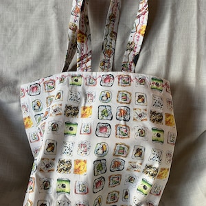 Bubbesbagsbymichelle. Large cloth tote bag lined with pockets, reusable bag. Food themed fabric