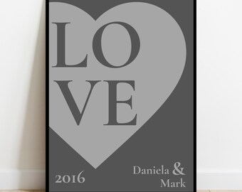 Póster personalizado de corazón LOVE en blanco y negro | Regalo para boda, aniversario o compromiso | Decoración de pared con nombres y fecha | Romántico