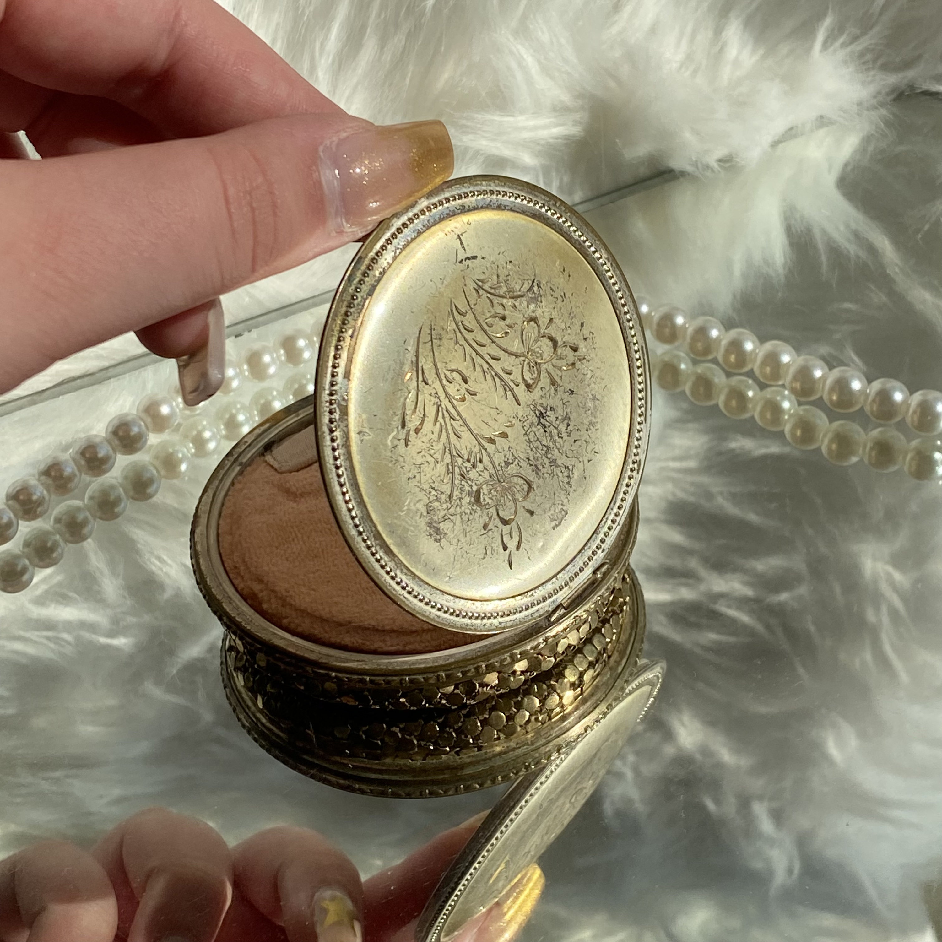 Vintage 1940s Powder Compact W Mesh Bottom Makeup Mirror - Etsy