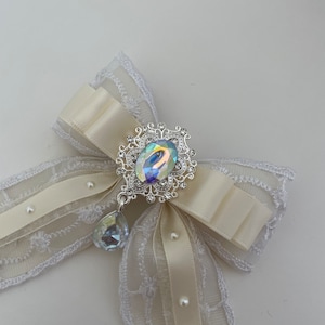 Lightstick bow ( white lace ) updated