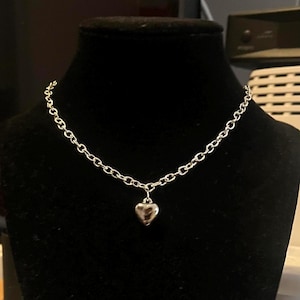 handmade indie coquette silver chain heart pendant choker necklace