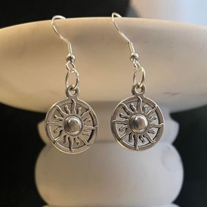 handmade indie silver circular sun fish hook plated dangle earrings