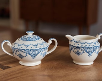 Rare find Swinnertons, Kent Blue set sugar bowl and creamer Staffordshire England - 2 pcs