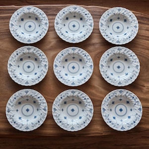 Churchill China Finlandia 8 3/4-Inch Rimmed Soup Bowls, plates soup, made in england, set of 9