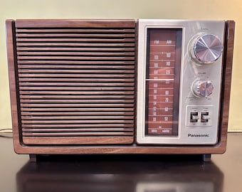 Vintage Radio | Panasonic RE-6280 | Woodgrain Beast | MCM | 60’s | Japan