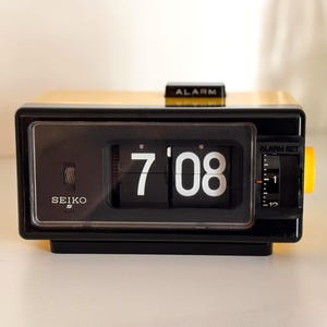 Vintage Flip Clock | Seiko DP-690 | Rare Yellow | 1970, Japan