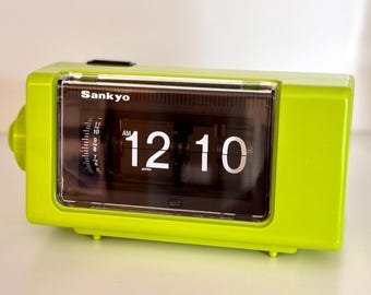 Sankyo L101Z Flip Clock | Retro Space Age | Bright Green, 70's Japan