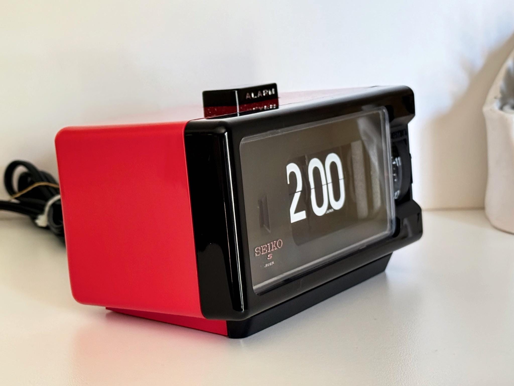 Vintage Seiko Flip Clock in Rocket Red - Etsy