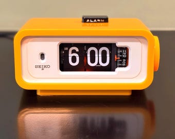Vintage Flip Clock | Seiko DP-666 | Restored | Mellow Yellow