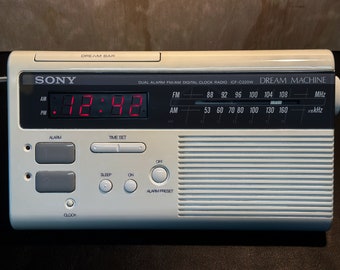 Sony ICF-C220W Clock Radio | Almost White, 80's Japan