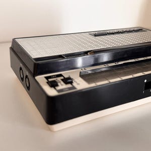 Portable Analog Synthesizer, Dubreq Stylophone S1, Reissued White Base Model