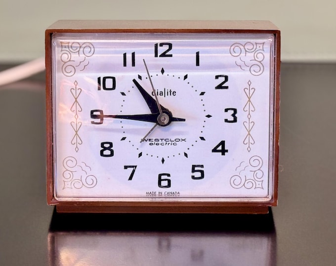 Granny's Westclox Alarm Clock | Made in Canada | Elegant | Woodgrain | 50's