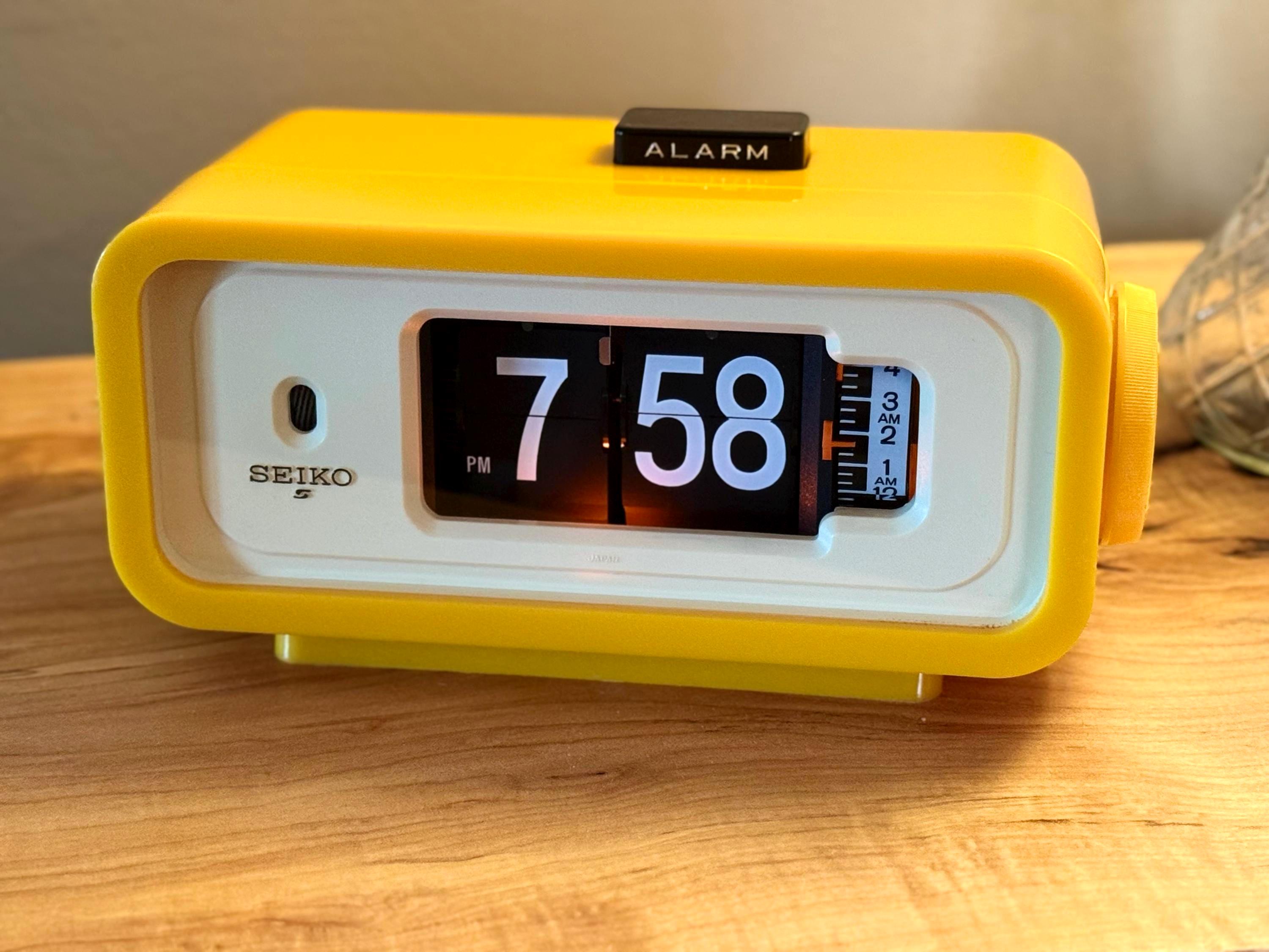 Restored 1974 Vintage Seiko DP-666 Flip Clock in Mellow Yellow - Etsy