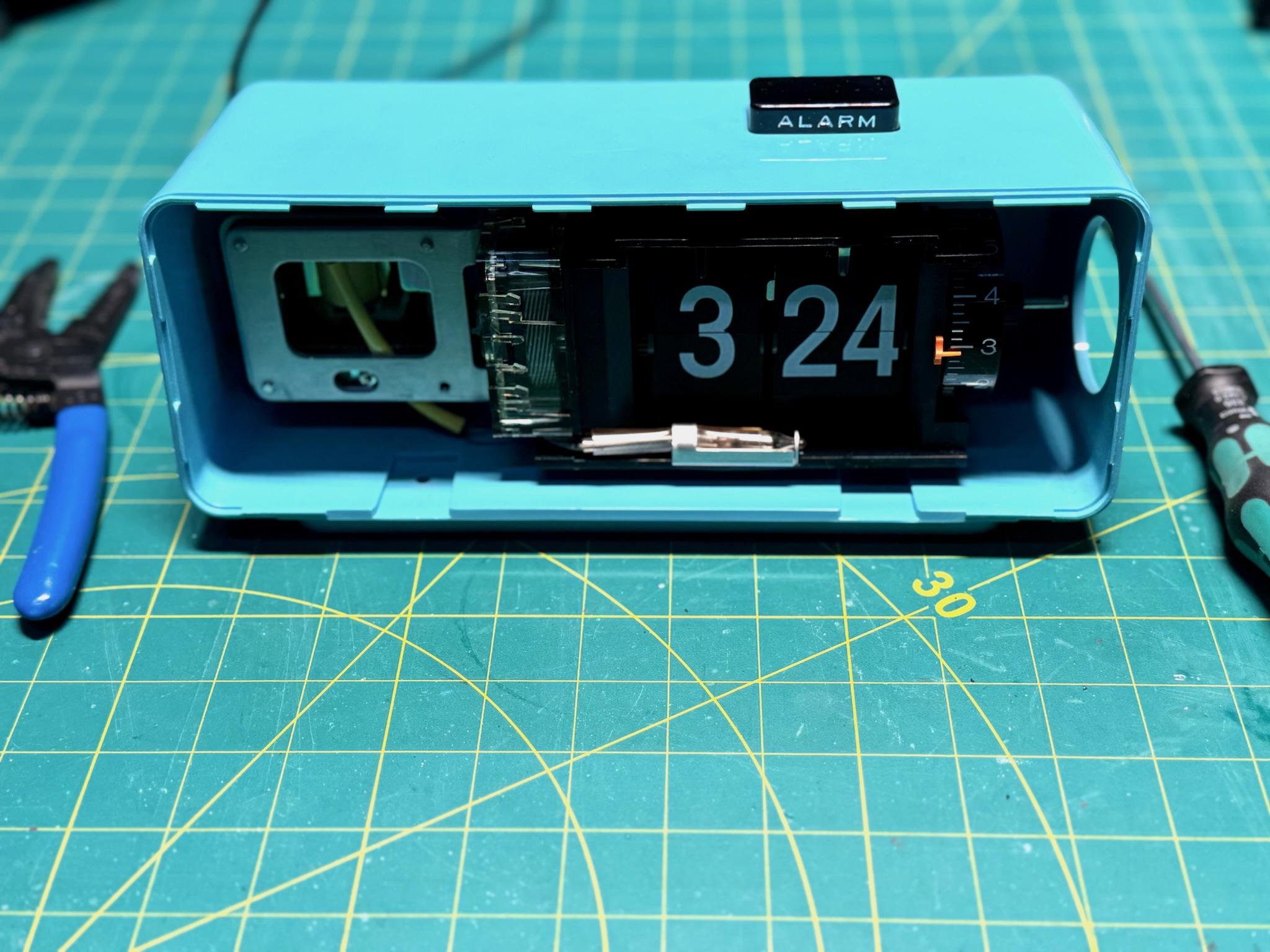 Original Condition Seiko DP686 Flip Clock in a Aqua Blue - Etsy