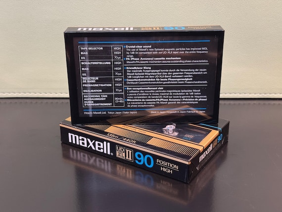 maxell フラッグ Maxell XLII 90 | 1982 | Type 2 Cassette Tape | Sealed Japan - Etsy