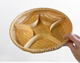 Handwoven Bamboo Box with 4 Compartments and Lid, Handwoven Bamboo food container with lid Style Handcrafted Eco-Friendly dry food container