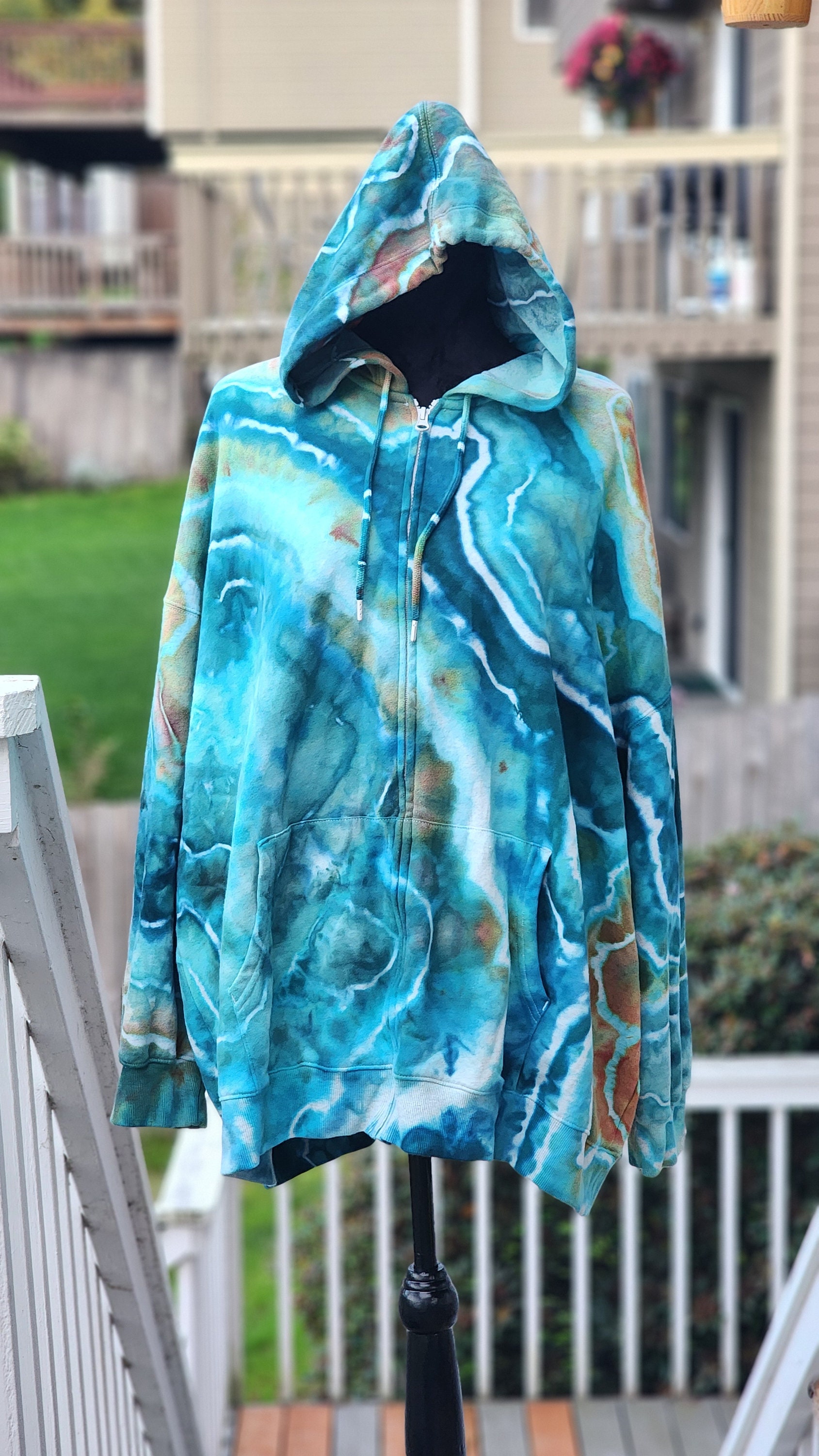 Plus size tie dye zip up hoodie hotsell