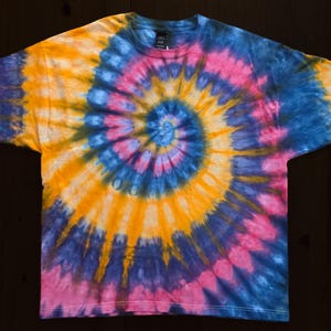 Spiral Bright Tie Dye XXL Tshirt