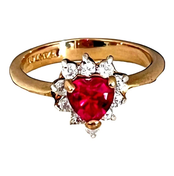 Vintage Ring  Heart Shaped Cubic Zirconia  14K Go… - image 2