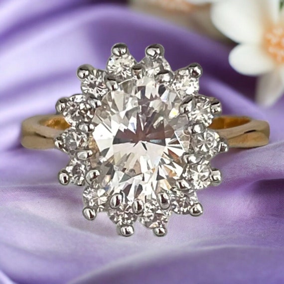 Vintage Ring Size 6 Cubic Zirconia Cluster Ring 1… - image 1