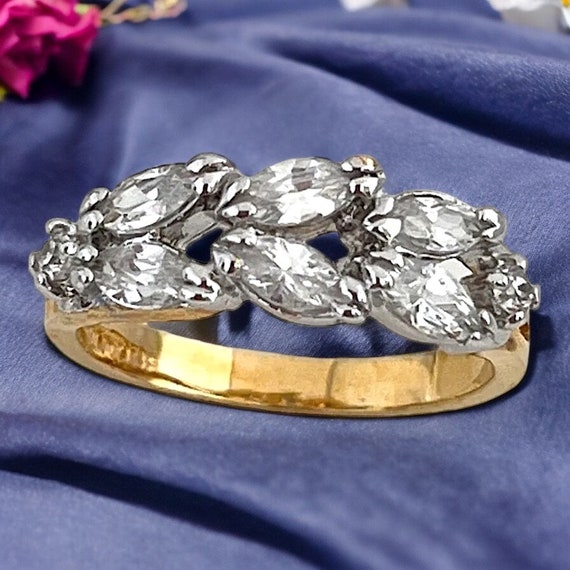 Vintage Ring Cubic Zirconia Cluster Ring 14K Gold… - image 7