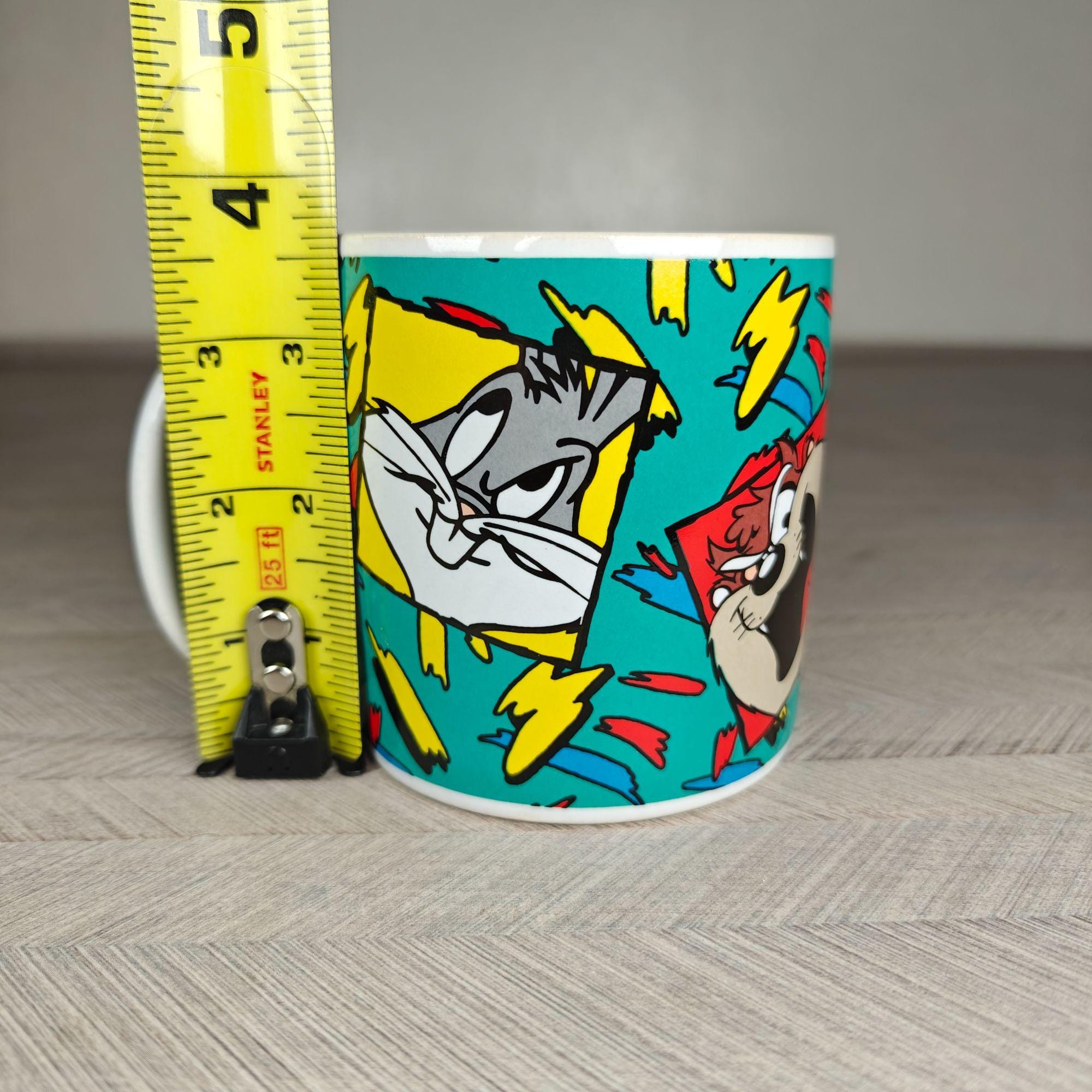 Vintage Looney Tunes 1993 Ceramic Mug Bugs Bunny Taz Tweety