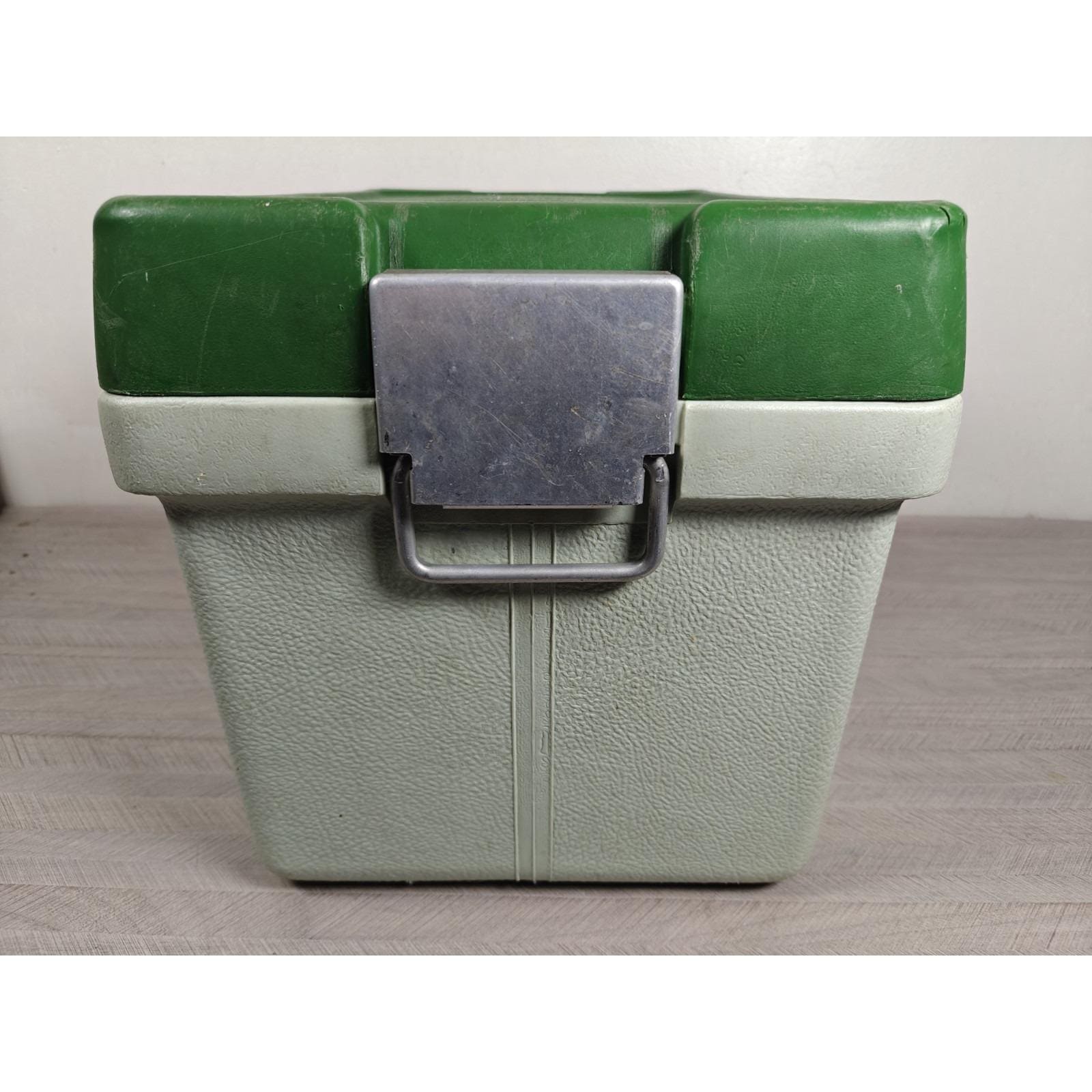 Vintage Coleman Green Plastic Ice Chest Cooler Metal Handles