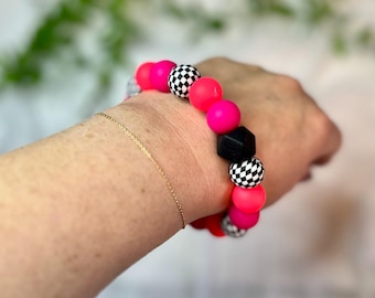 Checkered Silicone Beaded Wristlet Keychain: Pink & Black White Accessory