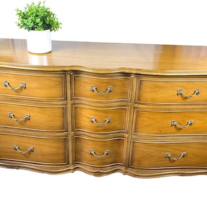 Drexel heritage Touraine Triple Dresser