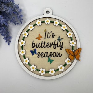 Butterfly Season Daisy Chain Faux Inlay Wall Decor Laser Cut File Digital Download Lightburn ready SVG  DXF LBRN2 Glowforge Scalable