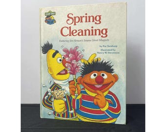 Sesame Street Spring Cleaning Golden Press Book 1980 Vintage