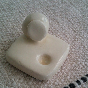 Gum Holder Product Canada