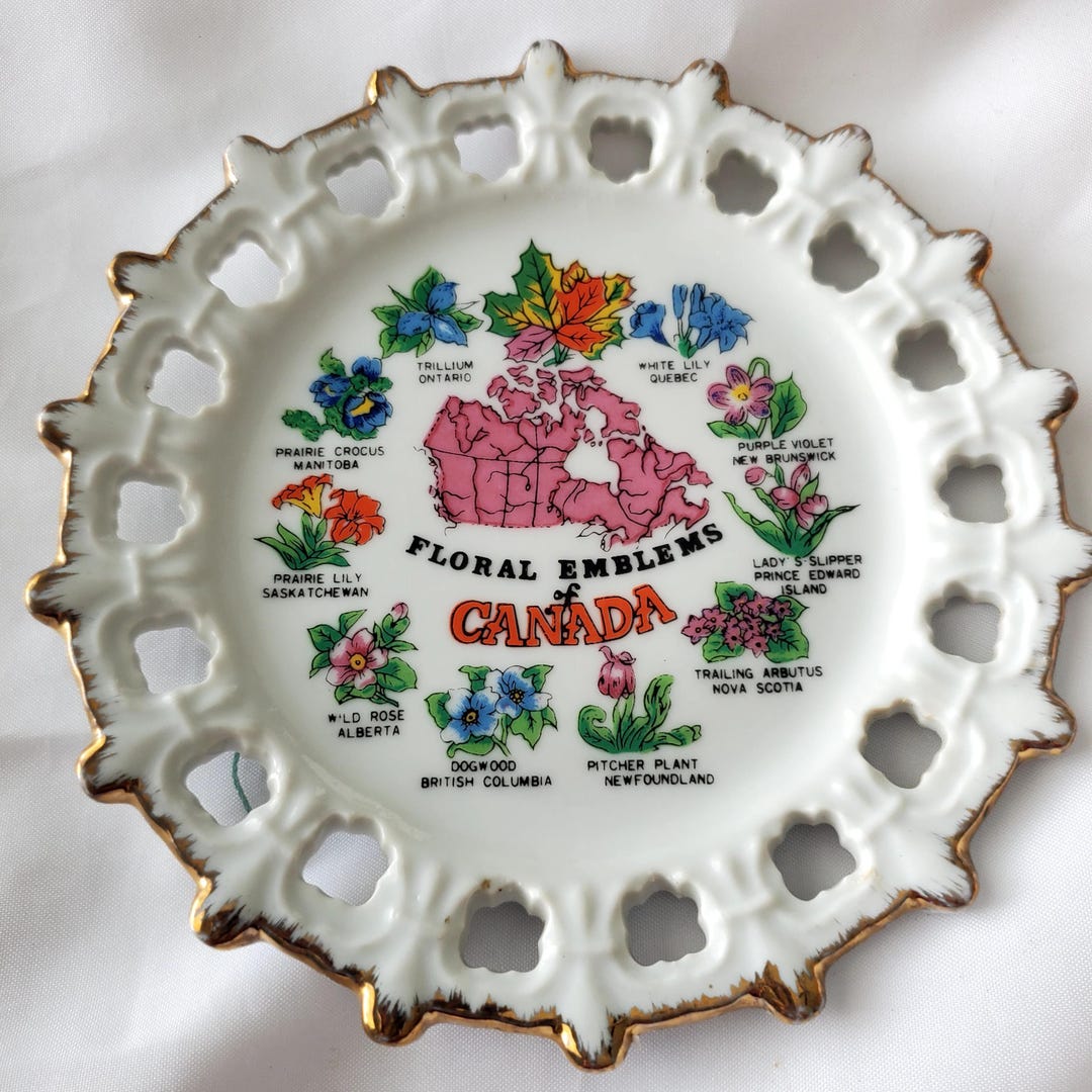 Canadian Style Emblems Vintage Floral Emblems of Canada Souvenir Plate - Etsy