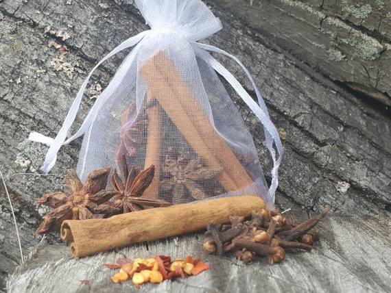 Natural Mouse Deterrent set of 5 Bags Rodent Deterrent Camper