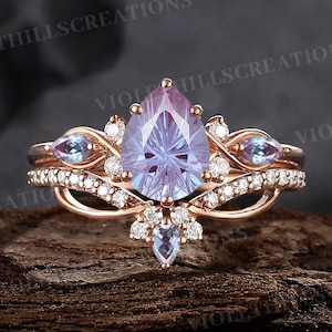 Fireworks Cut Alexandrite Engagement Ring Set Vintage Marquise Cut Alexandrite Ring Unique Curved Wedding Ring Promise Ring Set For Her