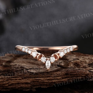 Minimalist Moissanite Wedding Band Unique Moon Moissanite Ring Curved Wedding Band Stacking Rings Rose Gold Anniversary Rings For Women