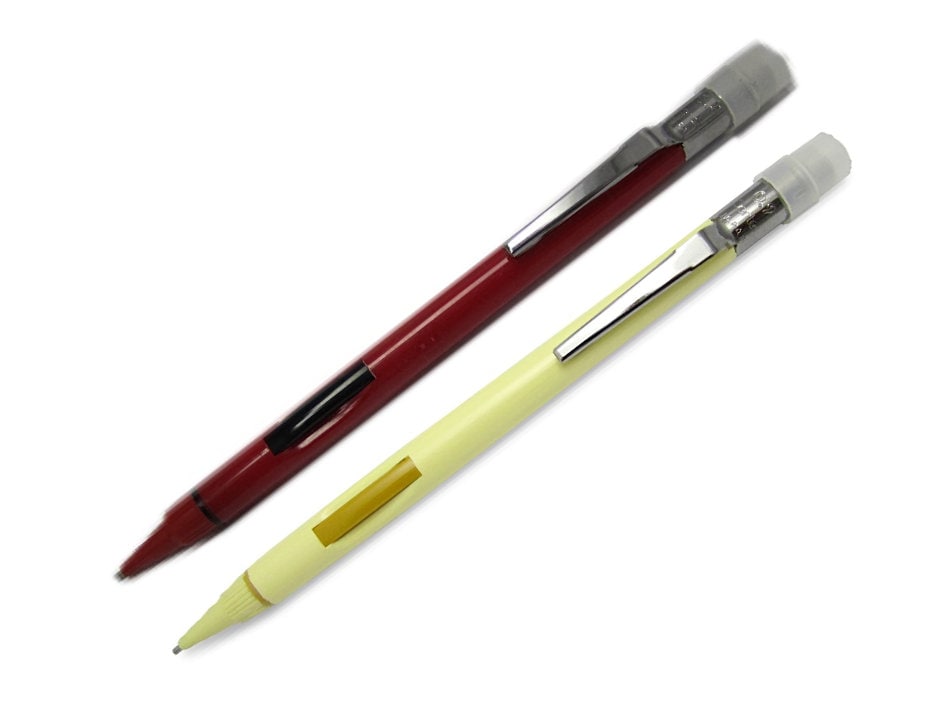 Red & Cream Vintage Pentel Quicker Clicker 0.9mm No Grip