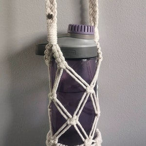 Macrame Water Bottle Holder | Utility Bottle Bag | Wine Bottle Holder | Macrame Crossbody Bag | Boho Accessory