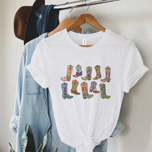 Cowgirl Boots Shirt, Country Concert Tee, Western Graphic Tee for Women, Cute Country Shirts, Cowgirl Shirt, Western,Knockin Boots T-Shirt