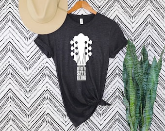 Ich bin vielleicht alt, aber ich muss alle sehen Die besten Bands T-Shirt, 70er Jahre Shirt, 80er Jahre Shirt, Band Shirt, Hippie Shirt, Vintage Band Shirt, Musik Shirt