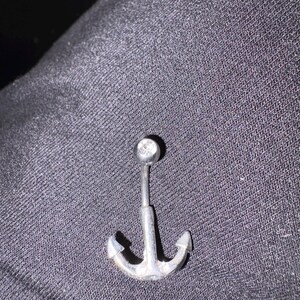 Long chain 14 gauge dangling/Anchor surgical steel hypoallergic C.Z belly/navel ring Anchor Non dangling