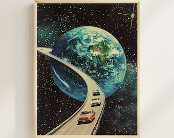 Puede incluir: Una impresión de arte digital surrealista que presenta un camino que serpentea alrededor de una Tierra azul y verde en un cielo estrellado negro. Los coches conducen por el camino.